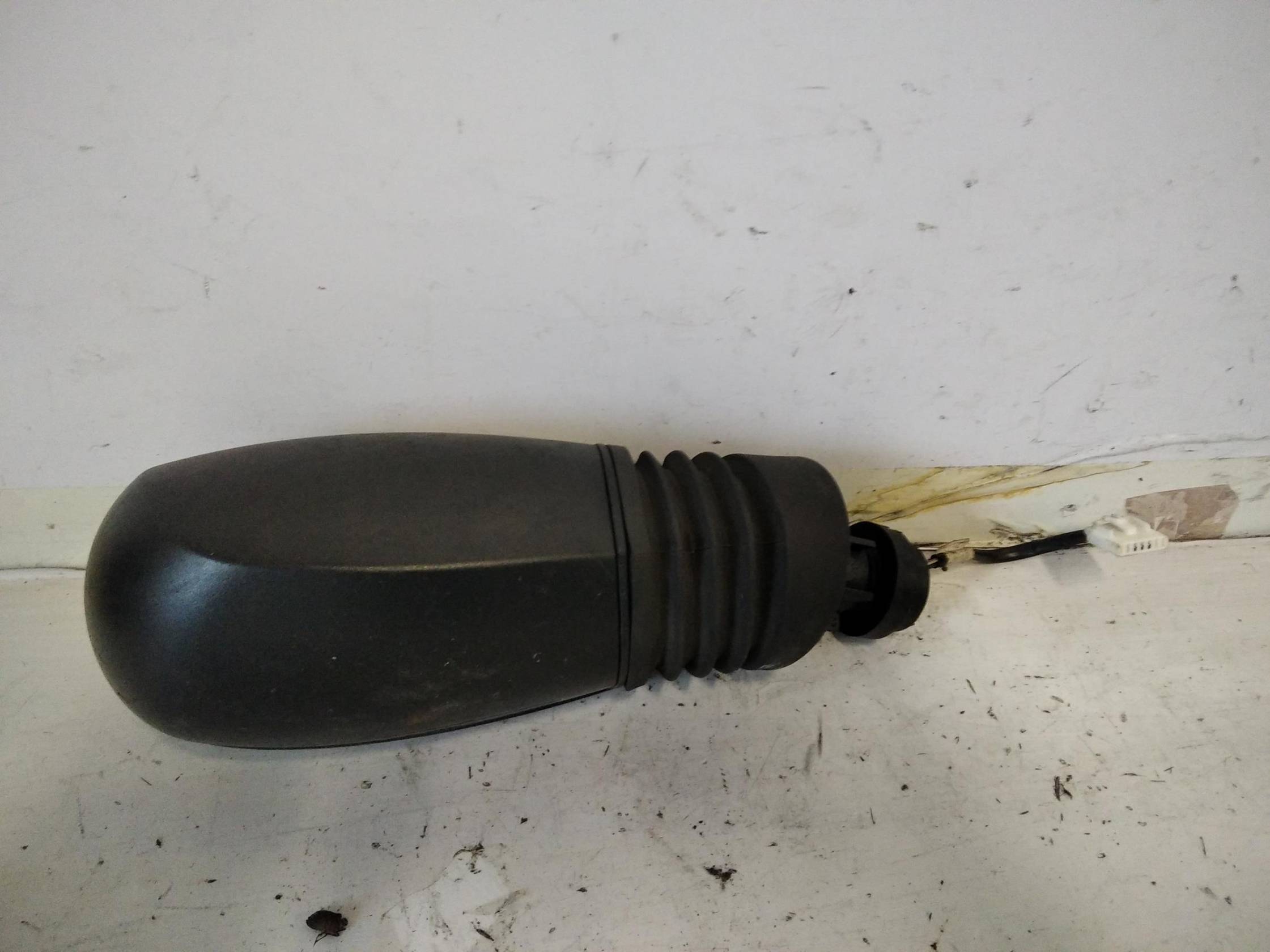 Retrovisore est. regolaz. elettr. dx.